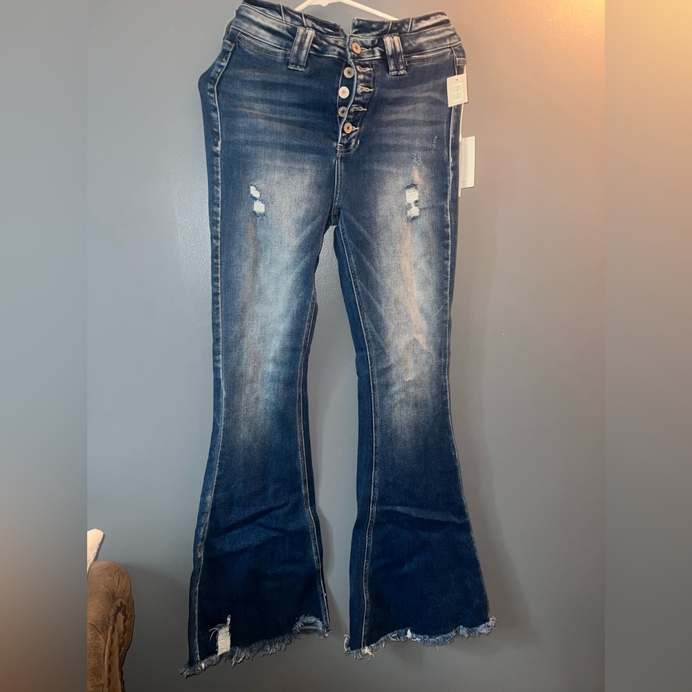Women’s KanCan flare jeans, size 25 NWT